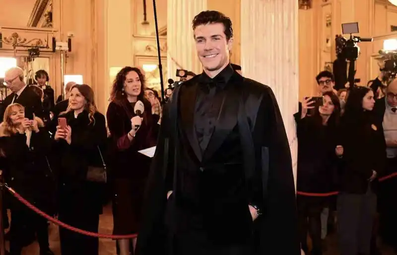 roberto bolle prima della scala 2024 