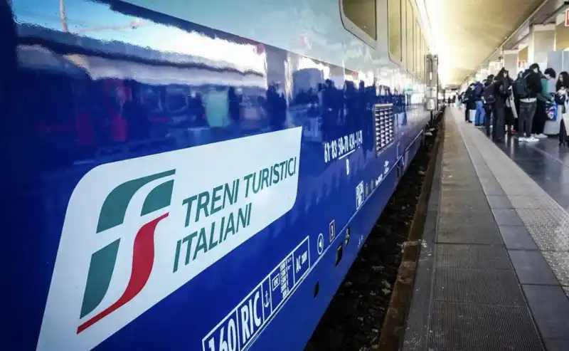 treno di natale sicilia express 1