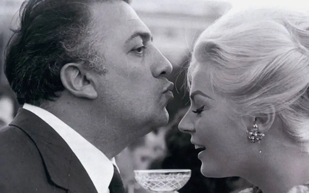 dolcevita fellini anita ekberg