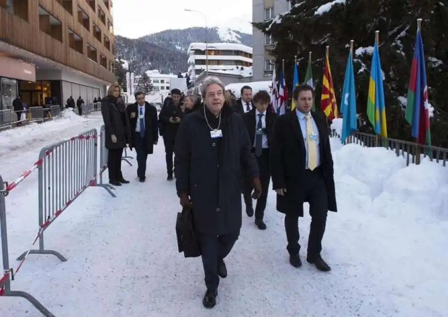 gentiloni a davos