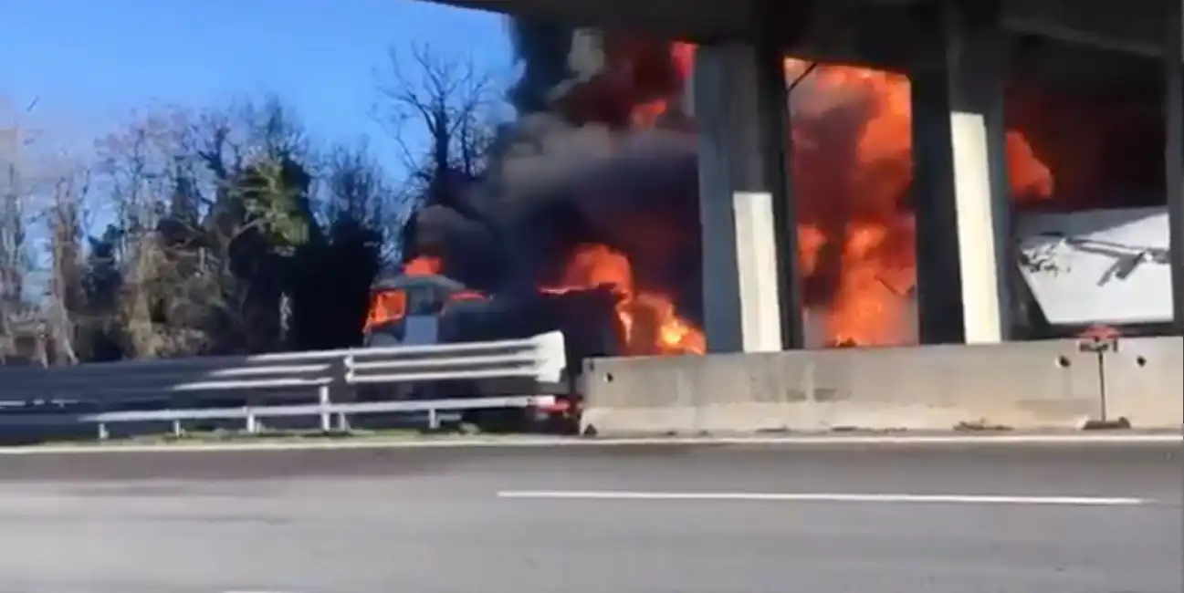 incidente tir autostrada