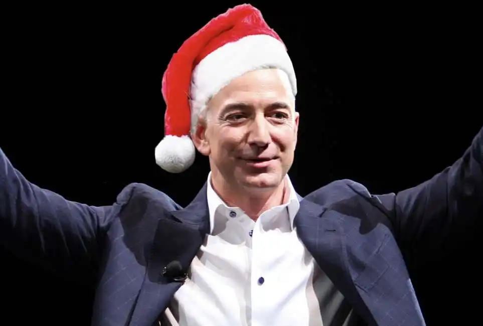 jeff bezos babbo natale amazon