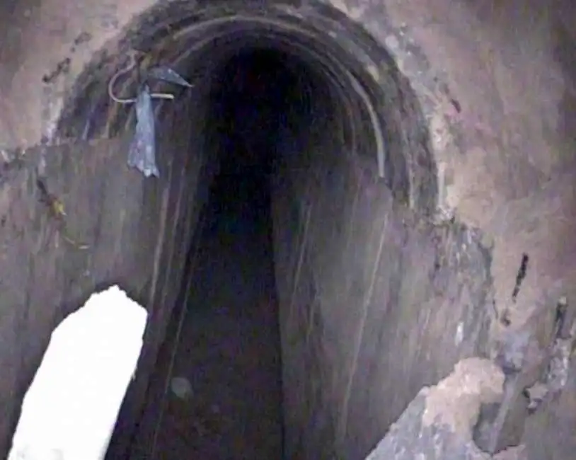 tunnel scavato