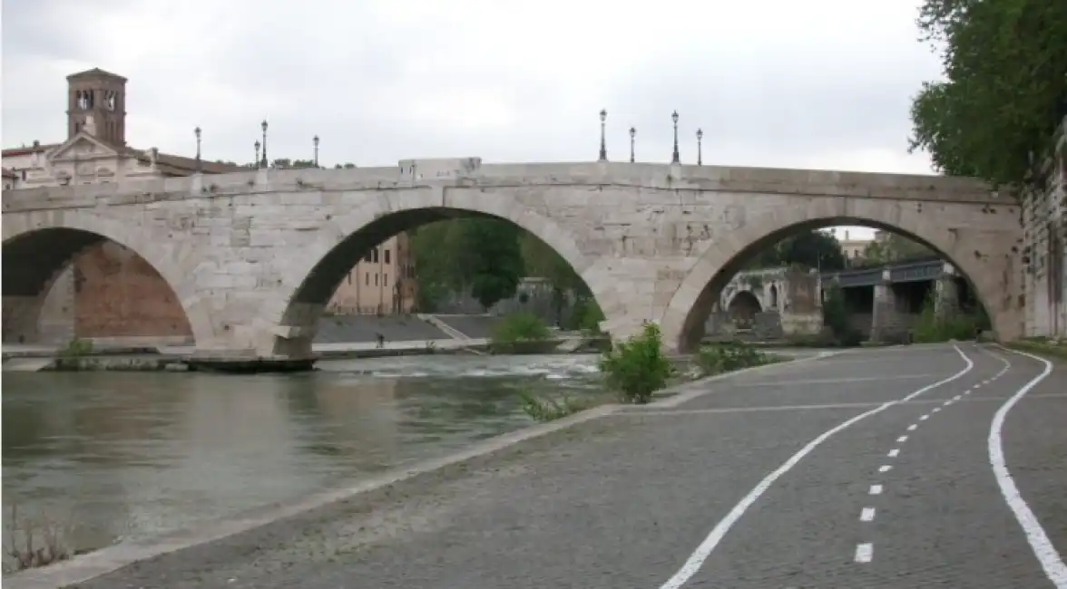 banchina tevere