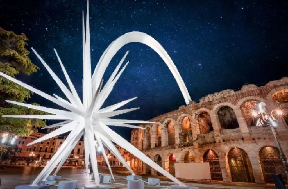 crollo stella arena di verona