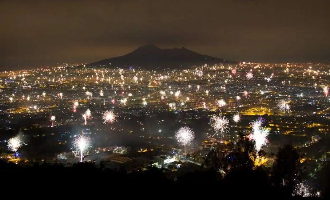 fuochi d artificio napoli 5