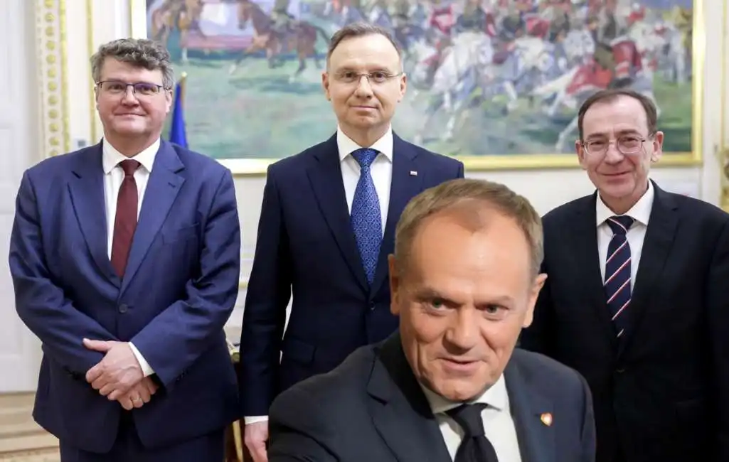 mariusz kaminski - andrzej duda - maciej wasik donald tusk 