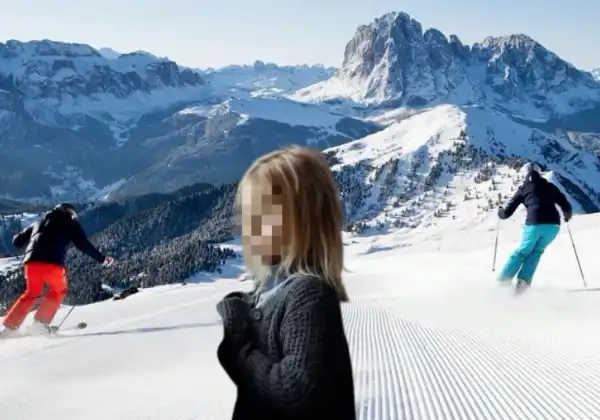 bimba sola in un rifugio genitori a sciare