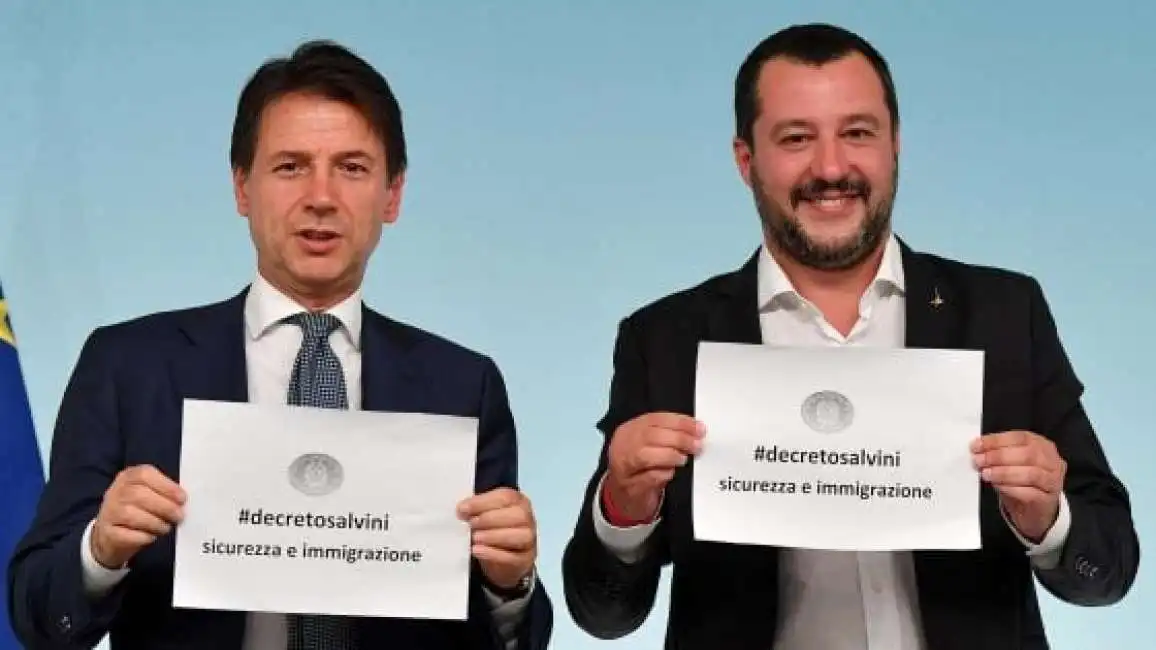 giuseppe conte matteo salvini decreto decreti sicurezza