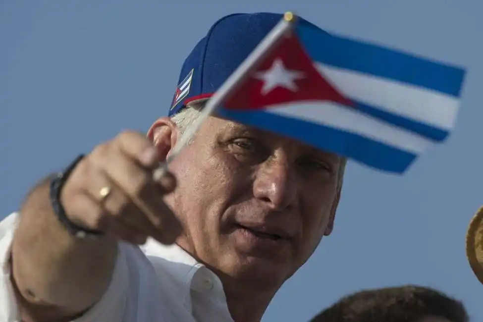 il presidente di cuba diaz canel