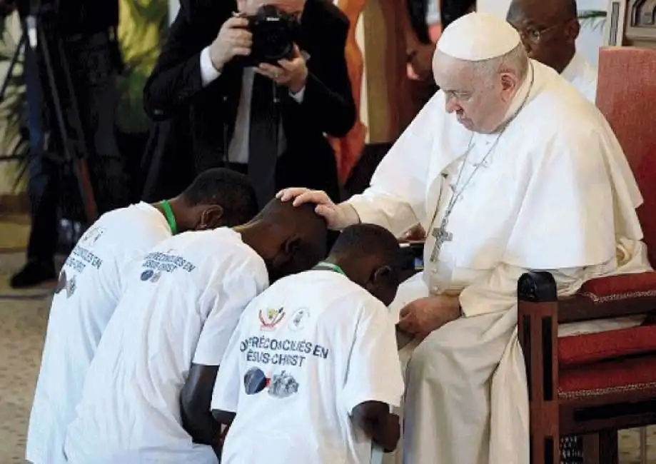 papa francesco bergoglio africa congo