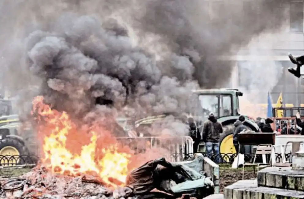 protesta degli agricoltori a bruxelles 