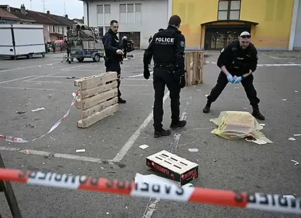 attacco con coltello a mulhouse, francia - 4