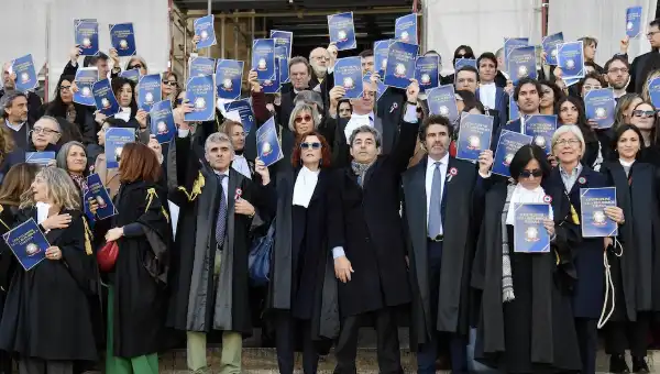 sciopero dei magistrati - protesta davanti alla cassazione a roma toghe 