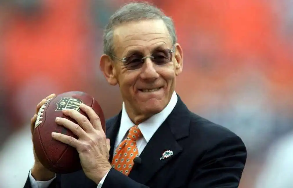 stephen m. ross