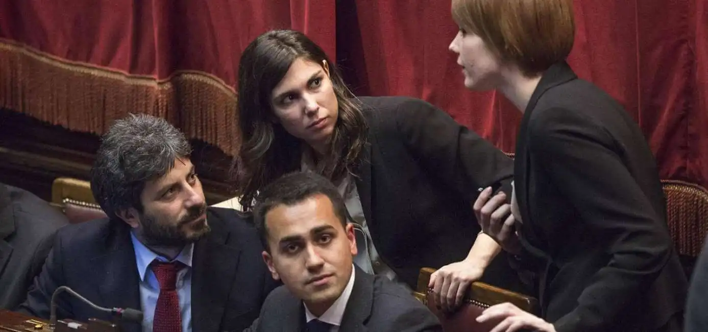 roberto fico luigi di maio giulia sarti marta grande