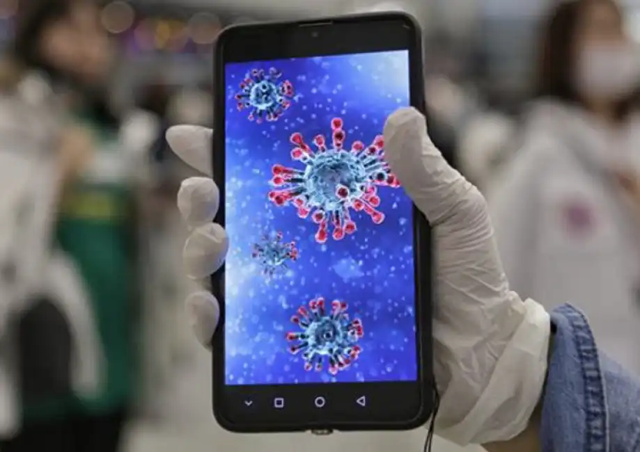 coronavirus app smartphone