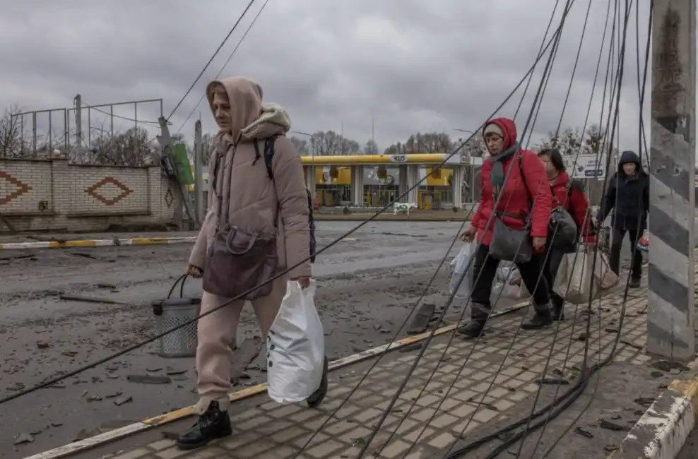 profughi ucraina mariupol