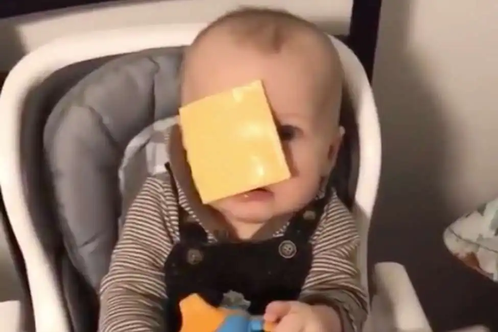 cheese challenge bambini influencer