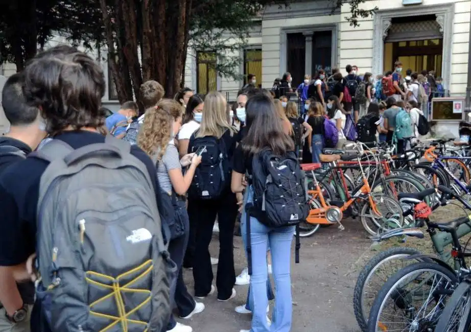 liceo berchet milano scuola disagio