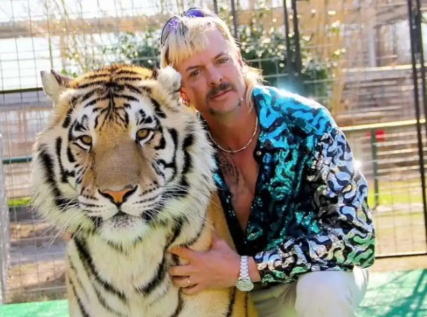 tiger king joe exotic 