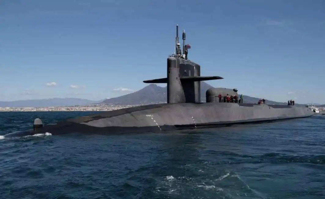 uss florida - sottomarino americano a napoli