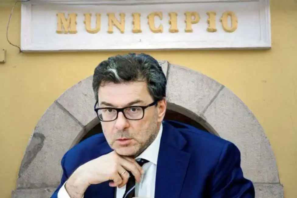 municipio comuni enti locali giancarlo giorgetti