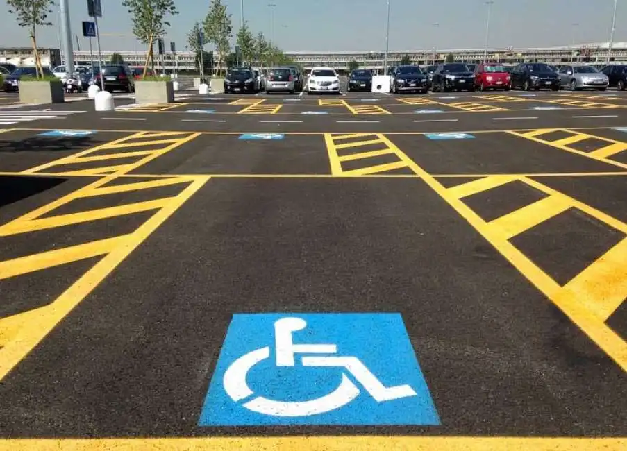 parcheggio disabili