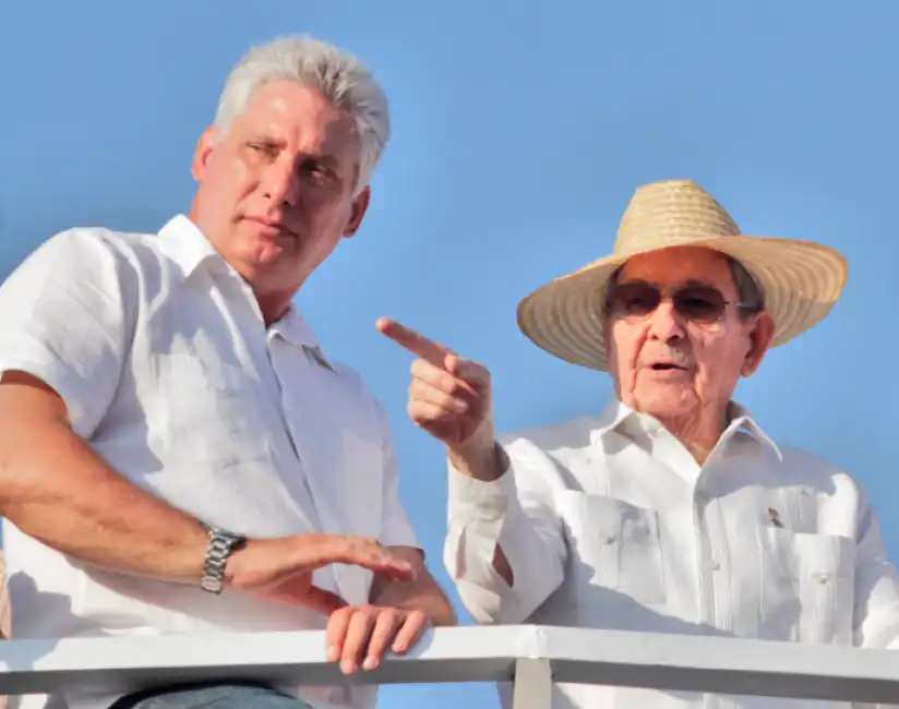 raul castro miguel diaz canel