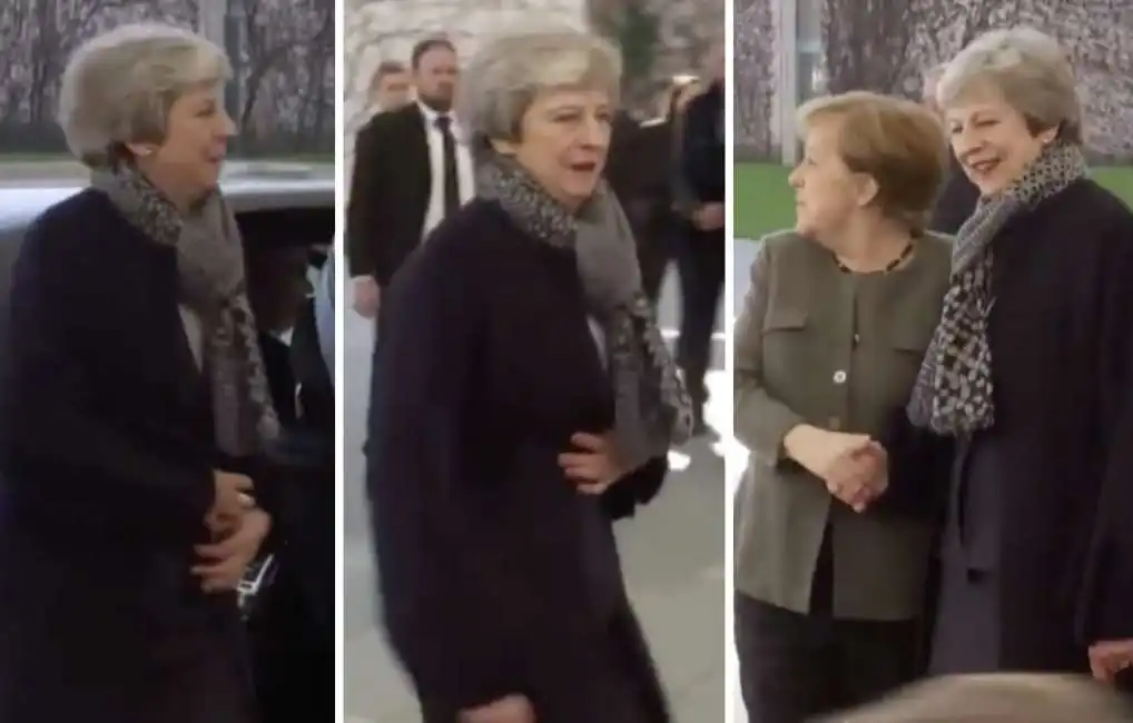 theresa may berlino angela merkel