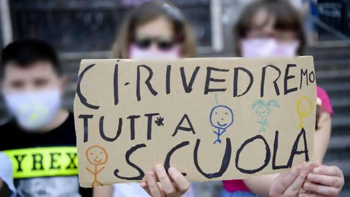 scuola, ritorno in classe