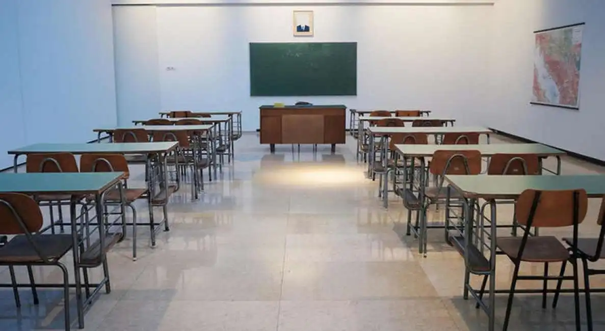 scuola vuota