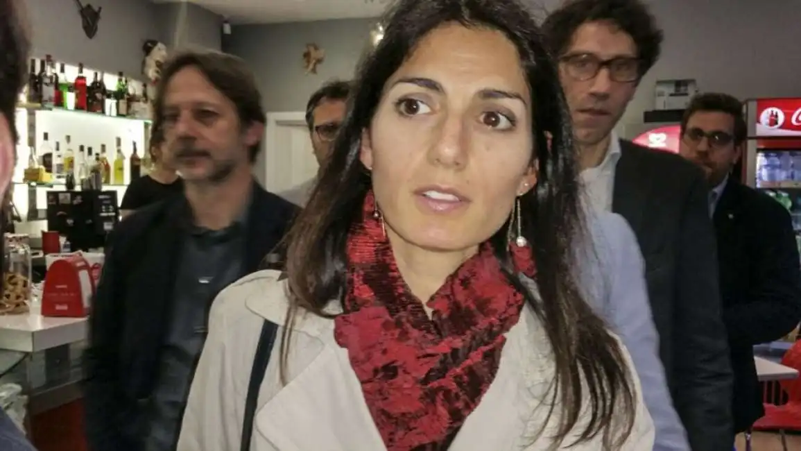 virginia raggi casamonica disabile