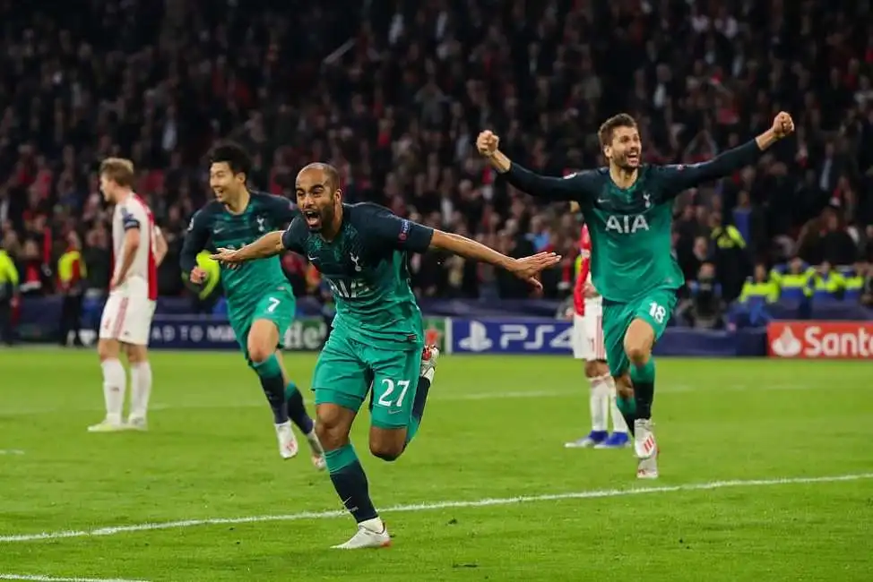 ajax tottenham lucas moura 1