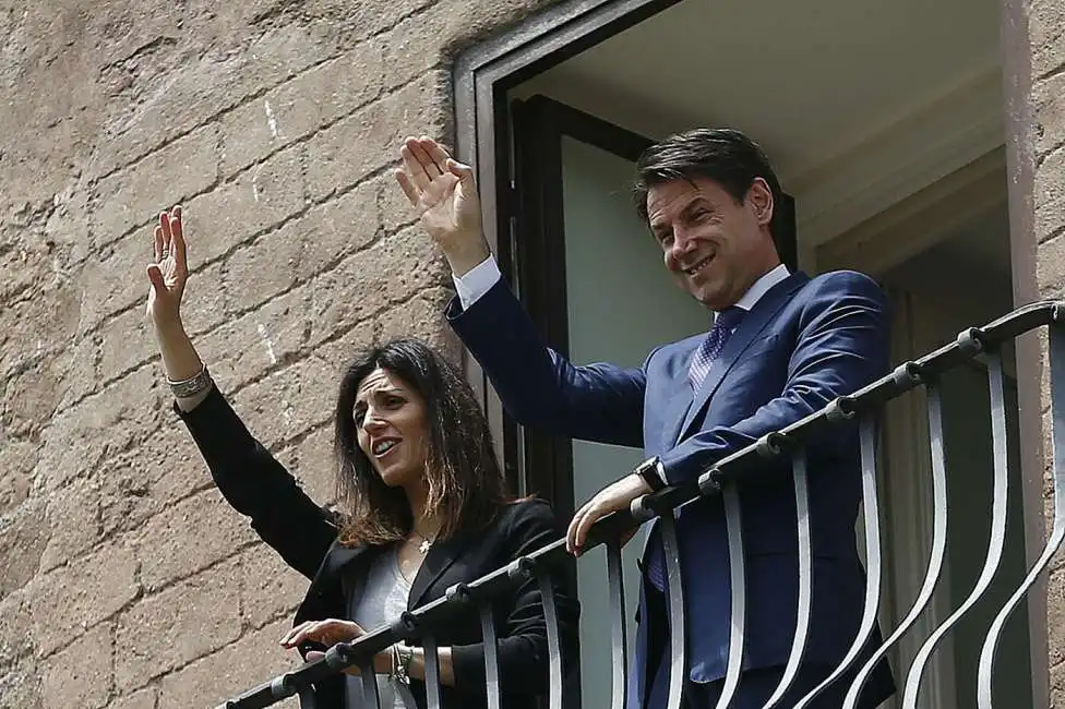 virginia raggi giuseppe conte