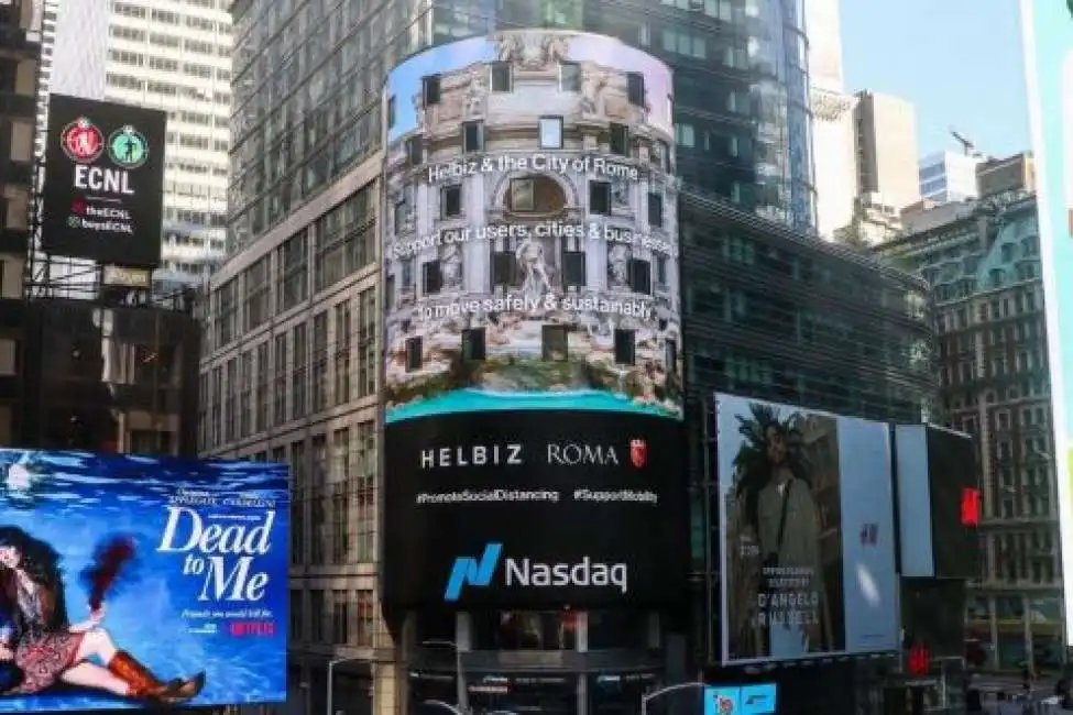 helbiz roma a times square