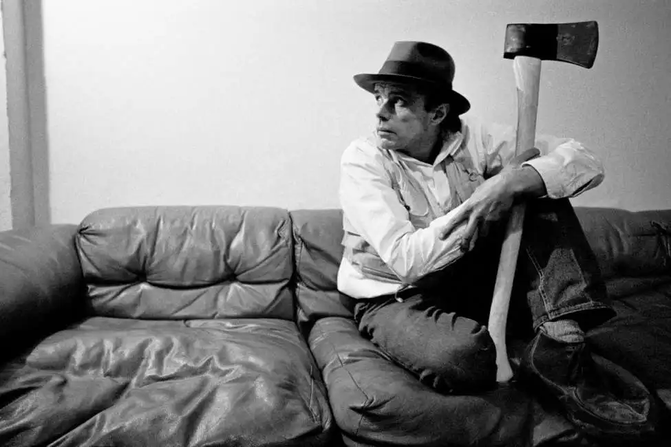 joseph beuys 11