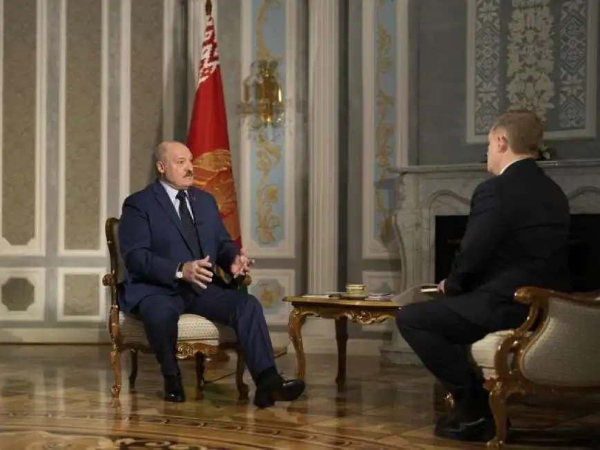 lukashenko intervistato da ap