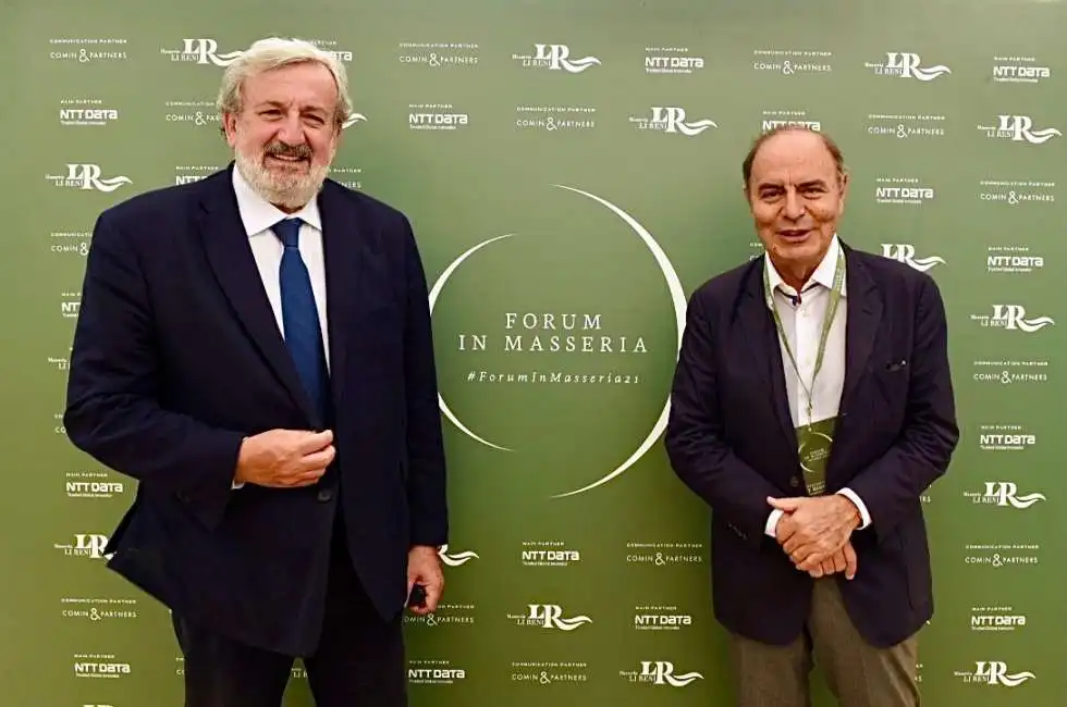 michele emiliano e bruno vespa alla masseria li reni 