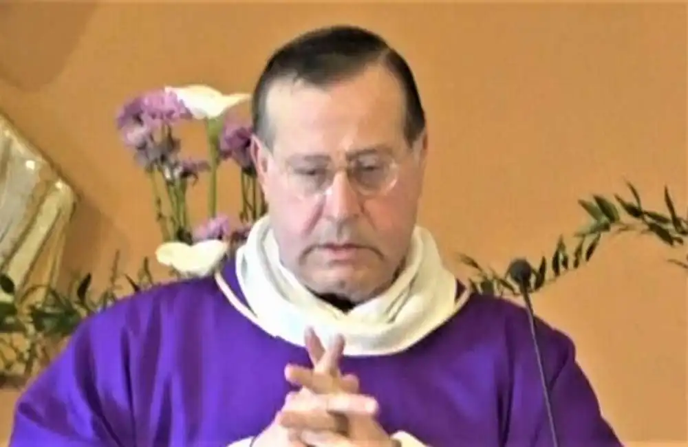 padre vincenzo esposito