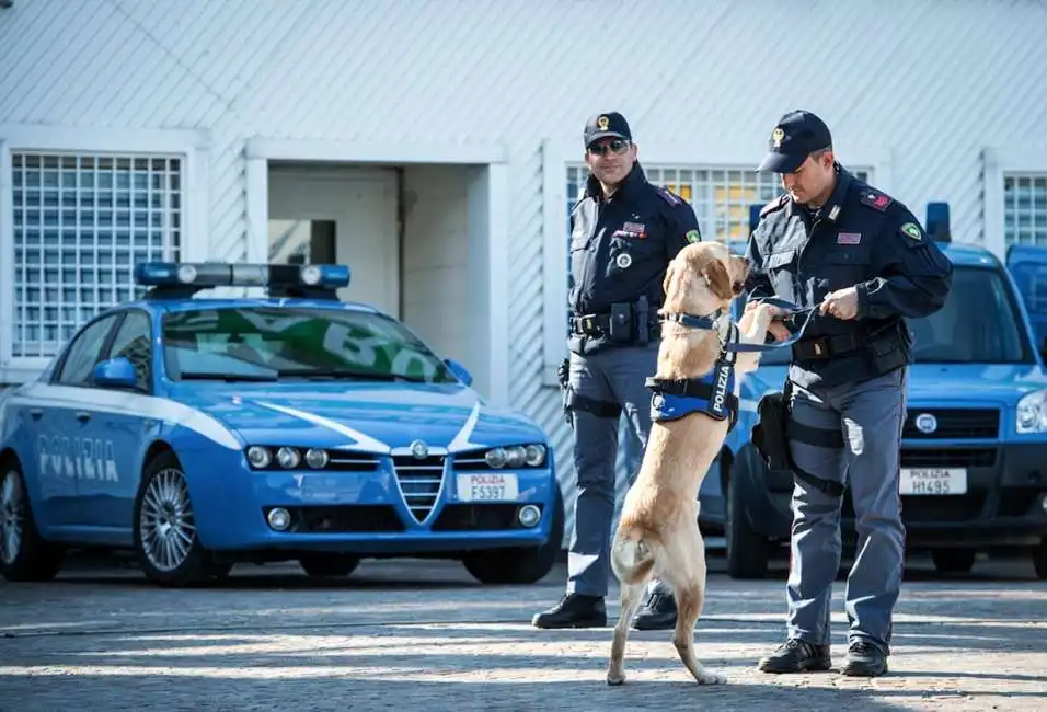 blitz antidroga sardegna polizia 