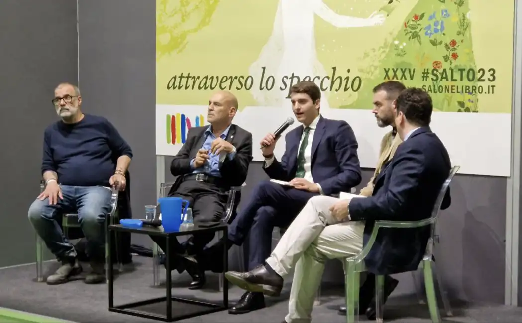 luca beatrice giordano bruno guerri francesco giubilei francesco borgonovo ferrante de benedictis al salone del libro 