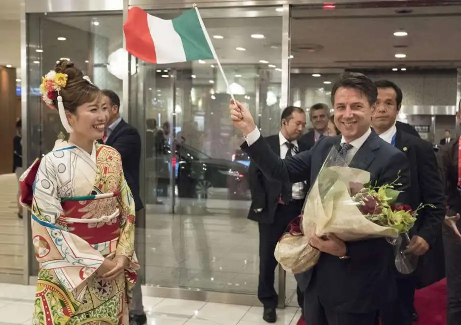 giuseppe conte al g20 in giappone 