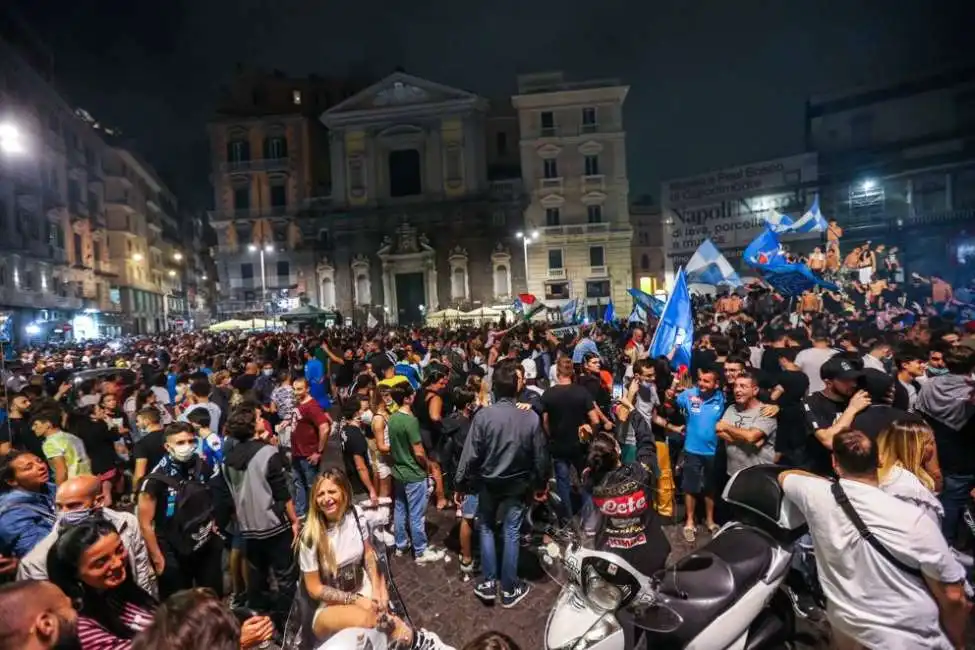 festeggiamenti a napoli coppa italia