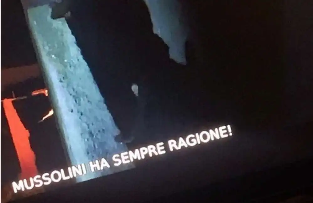 mussolini ha sempre ragione tv2000