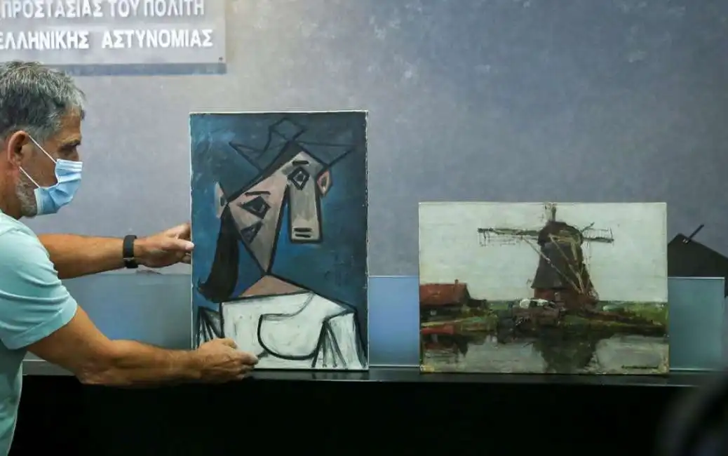 il picasso e il mondrian rubati e ritrovati in grecia