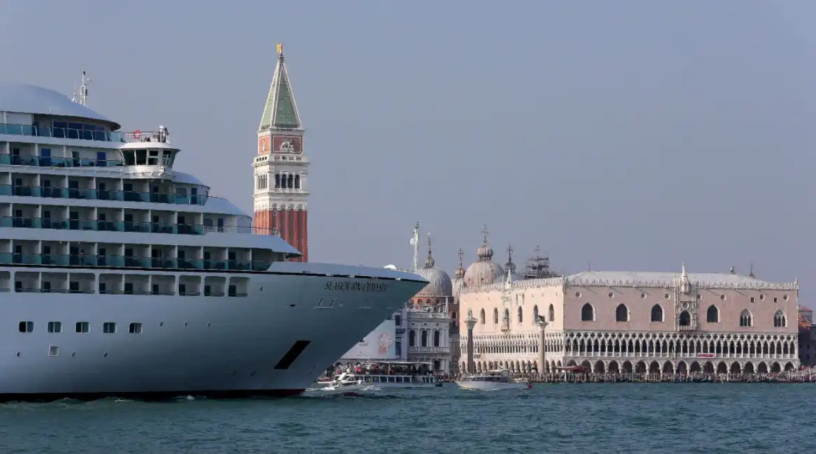 navi da crociera a venezia