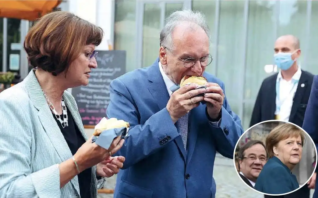 reiner haseloff con la moglie gabriele armin laschet angela merkel