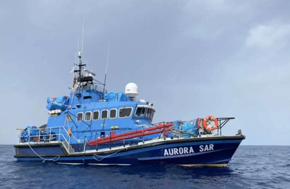 nave aurora sea watch migranti