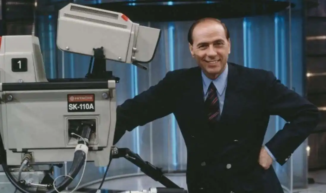 silvio berlusconi e la tv